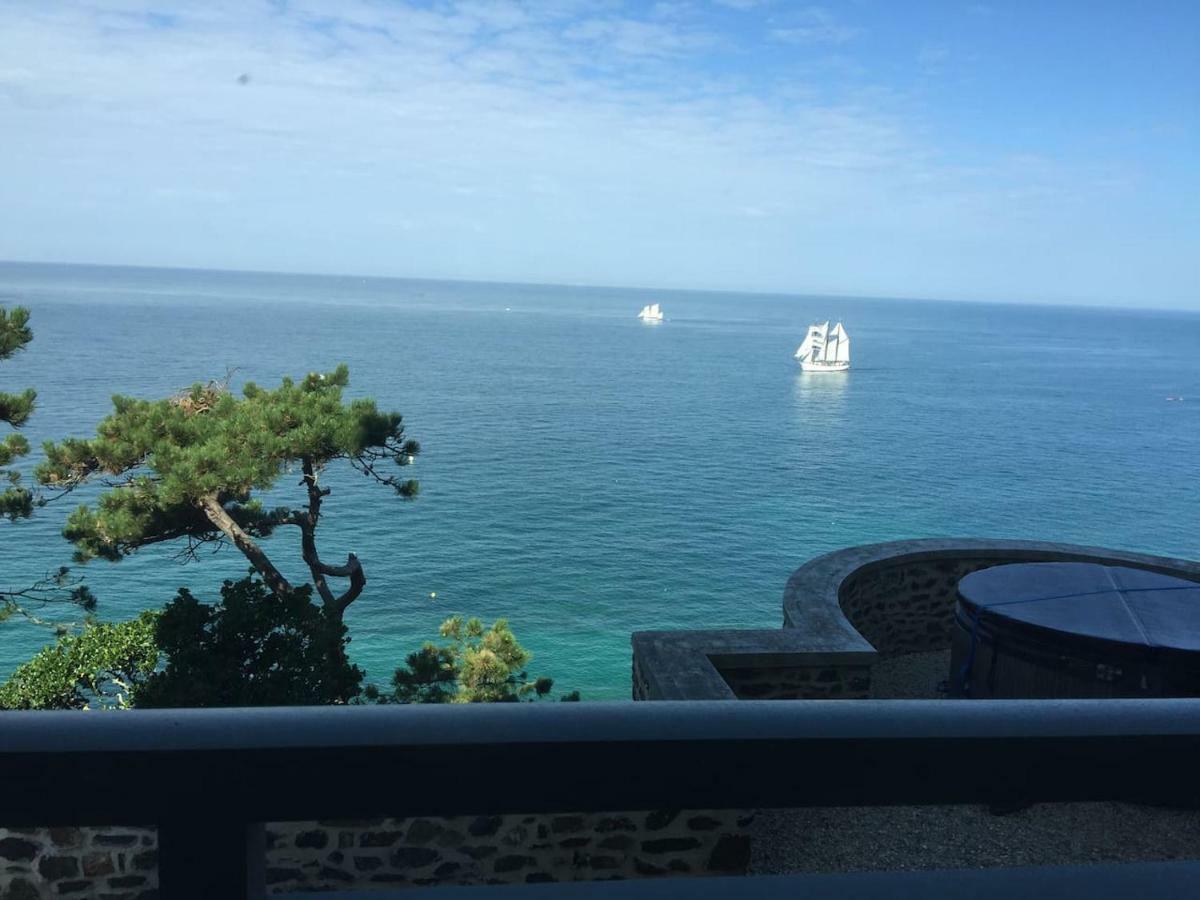 Les Roches Grises, Luxueuse Villa Face Mer, 4Etoiles, Spa Et Jardin Panoramique, Societe La Clef Decamp Granville Exterior foto